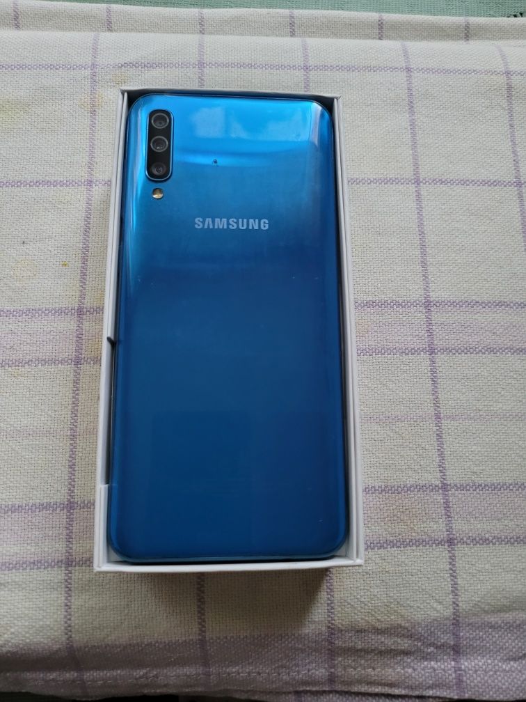 Samsung Galaxy A50