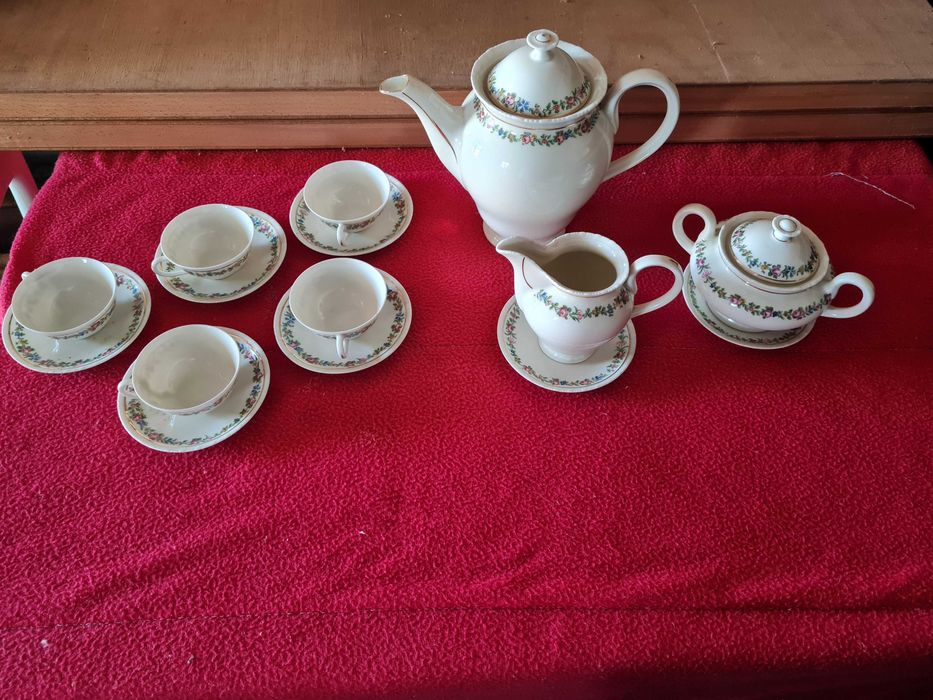 antigo Serviço de café Vista Alegre