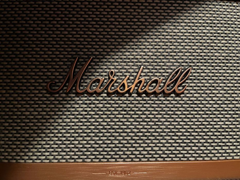 Колонка Marshall Acton II