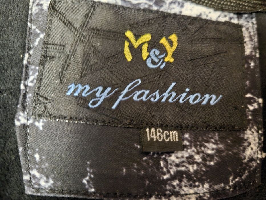 Продам куртку на підлітка, зима