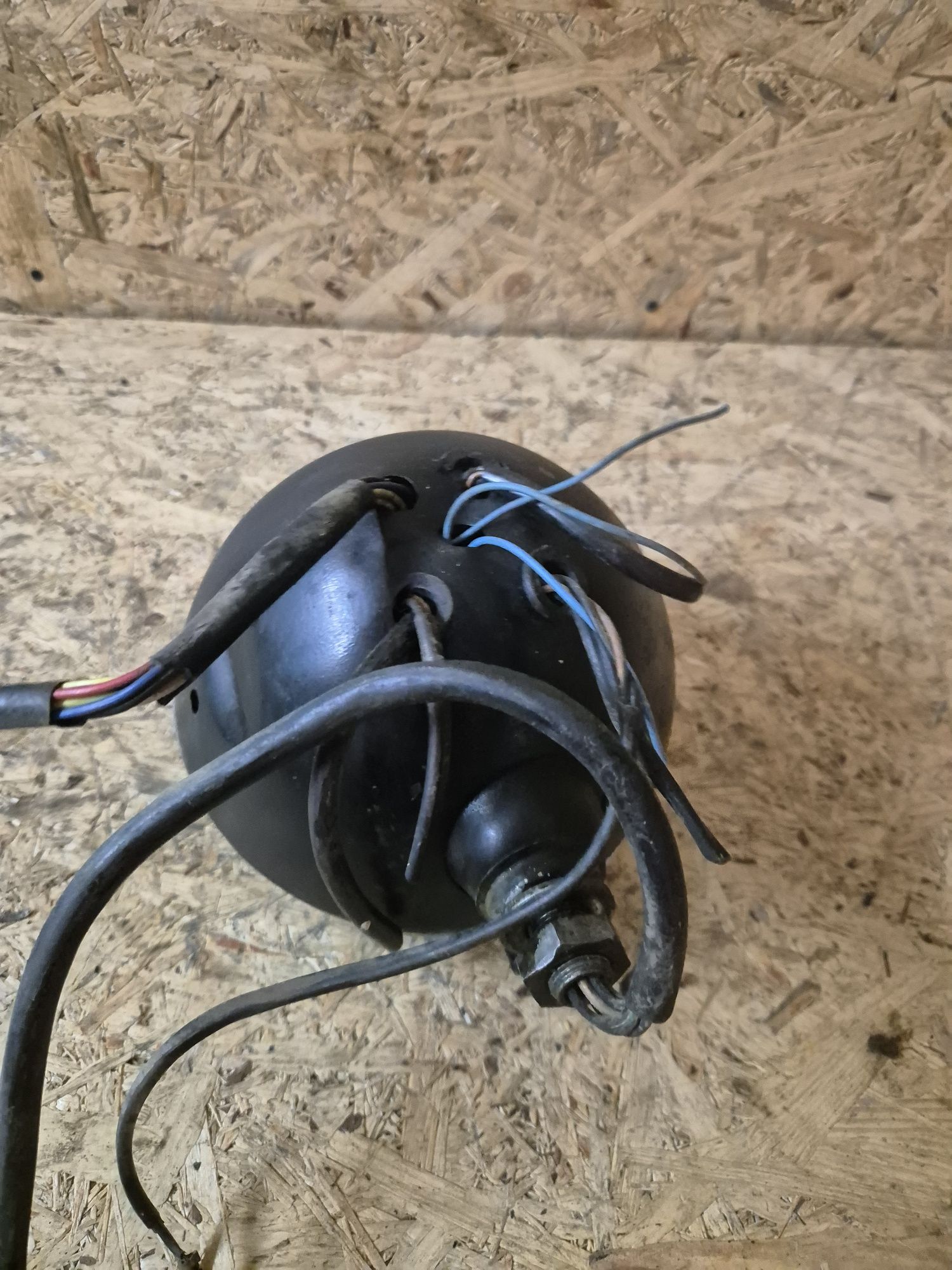 Lampa przednia mz etz 251 / 250 / 150