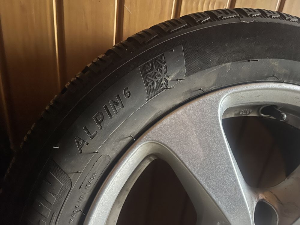 Зимові шини з титанами Michelin Alpin 6 205/55 r16 2020 рік