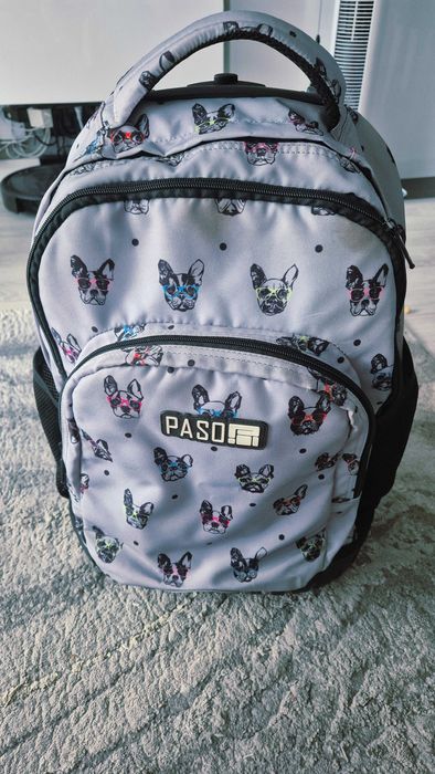 Plecak tornister szkolny z pieskami na kółkach Paso klasa 4-6