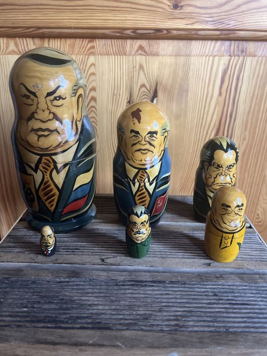 Sprzedam rzadkie 6szt matrioszki z przywódcami ZSRR/Rosji lata 80 te.