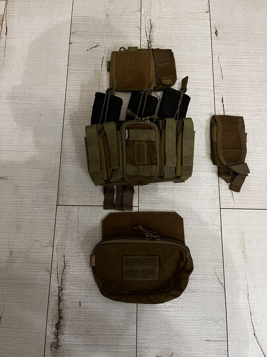 Передняя панель + копмлект подсумков