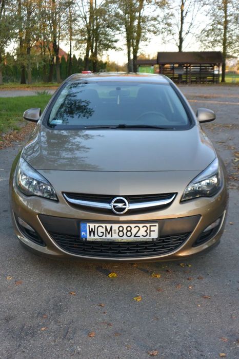 Opel Astra Opel Astra J 1.4 benzyna, przebieg 65985 km