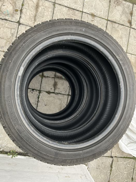 Автошини.205/50R17