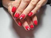 Manicure hybrydydowe i żelowe, pedicure