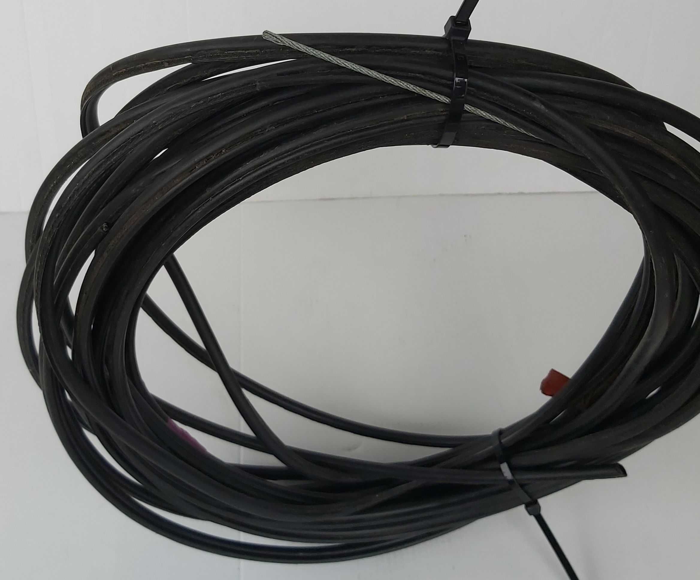Kabel Komputerowy UTP Skrętka Cat. 5e Ekran z Linką Nośną 15 Metrów