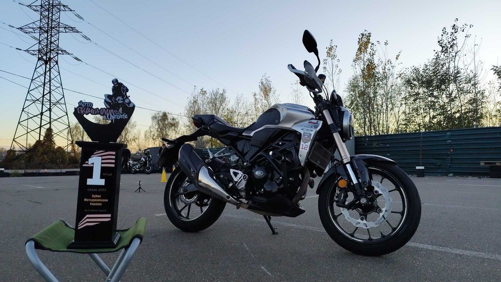 Мотоцикл Honda CB300R для Мото Джимхани