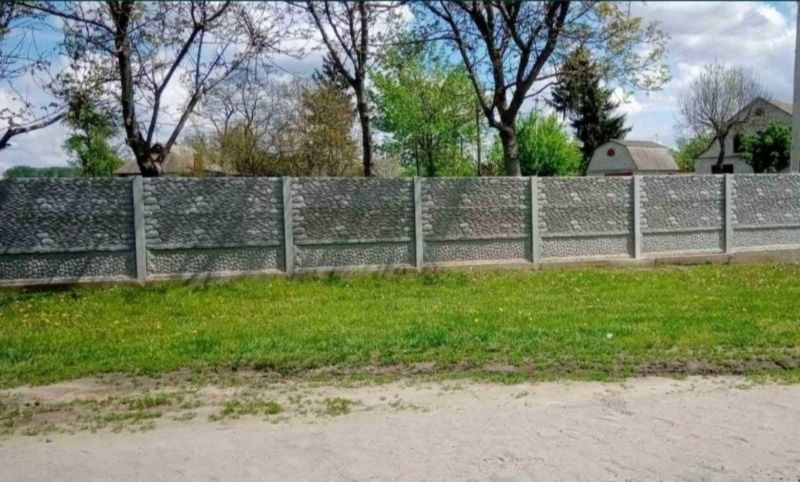 Бетонні паркани Встановлення