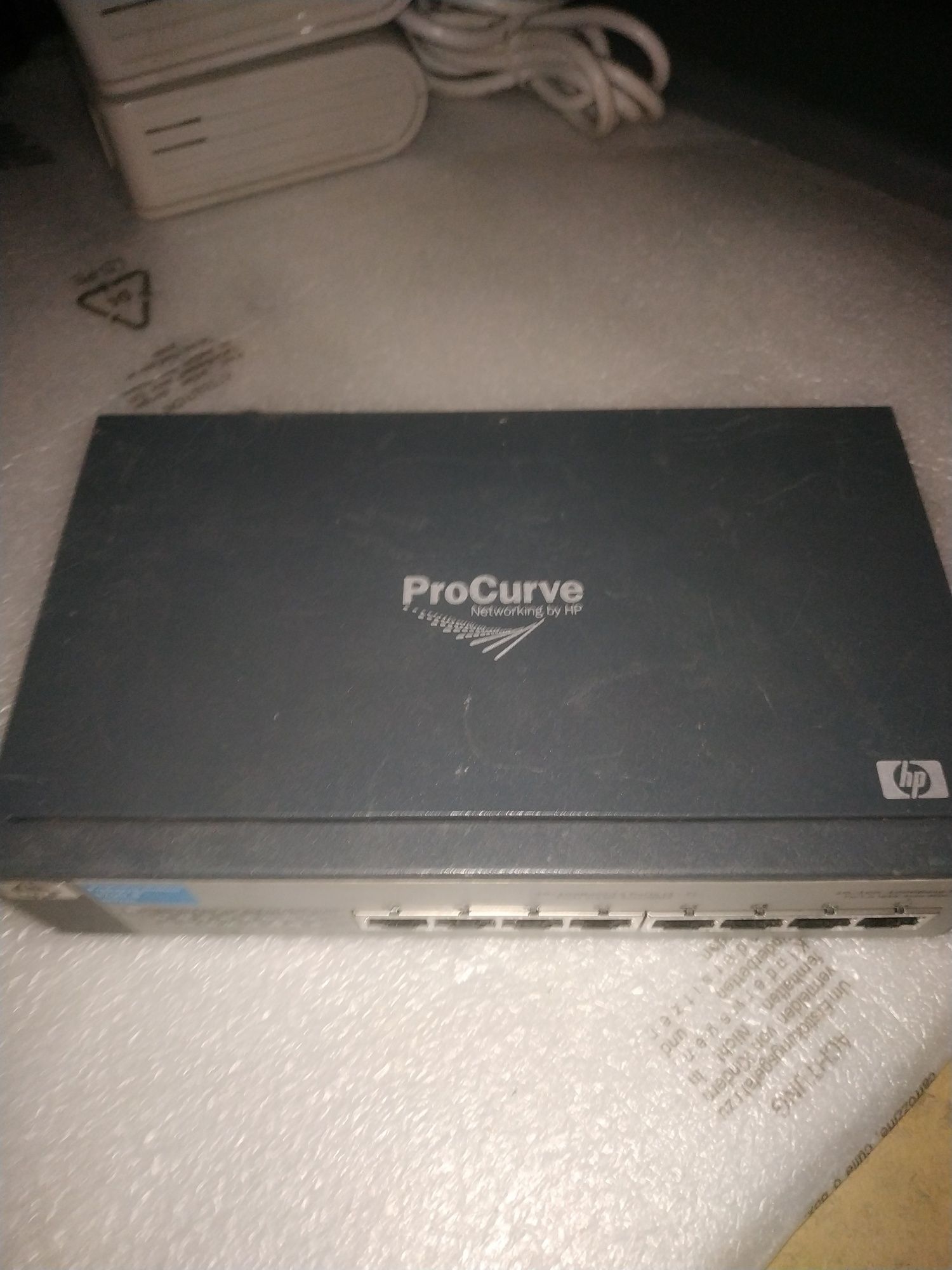 Комутатор HP AdvanceStack J2610A 8-port No 222806