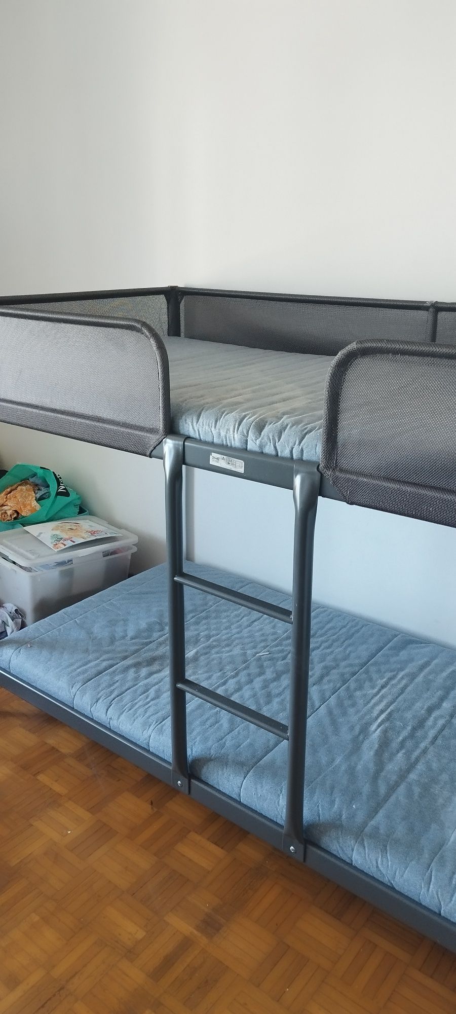 Cama beliche IKEA