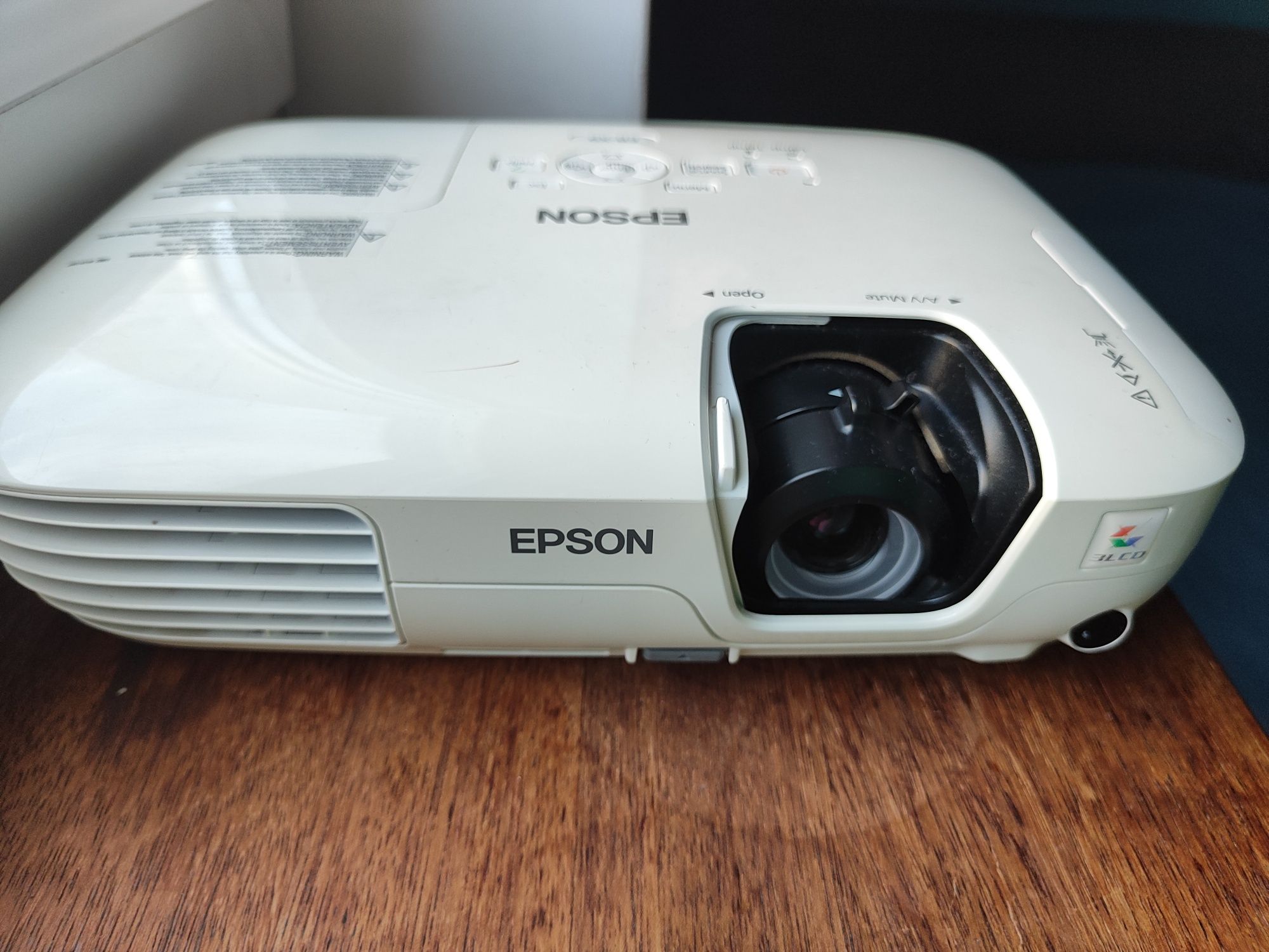 Projektor Epson EB X9