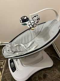 Крісло-гойдалка 4MOMS mamaRoo 4.0