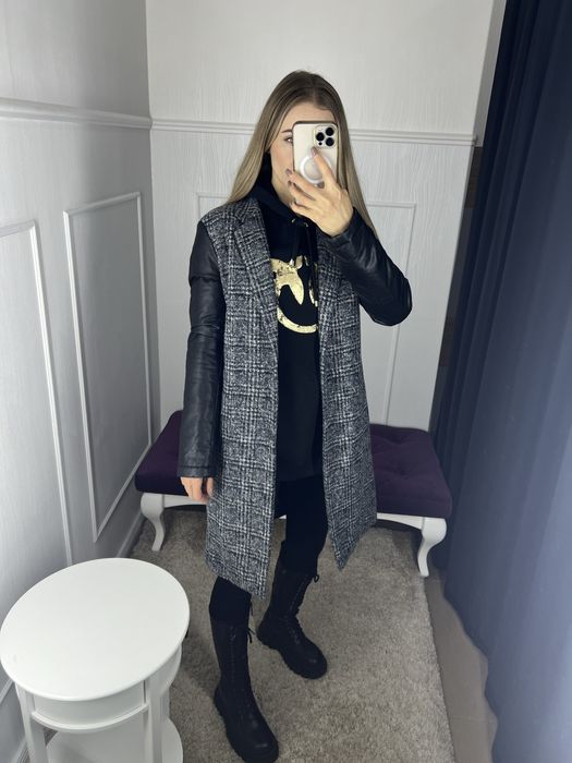 Пальто Trussardi