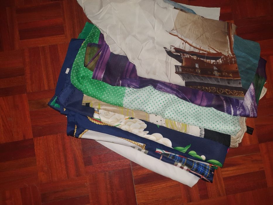 Lenços várias cores