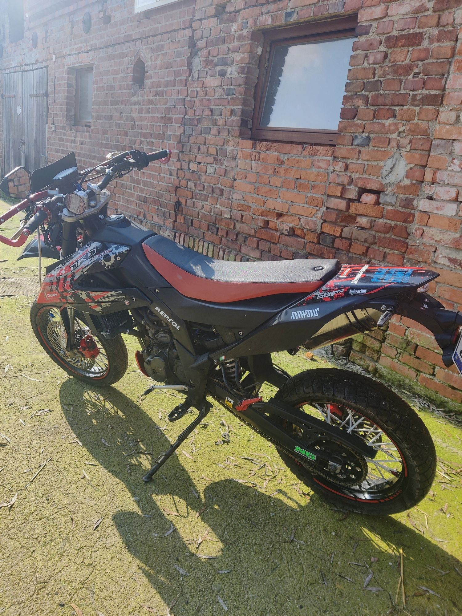 Derbi Senda 125 supermoto  A1 B (wr sx rx xt ybr )