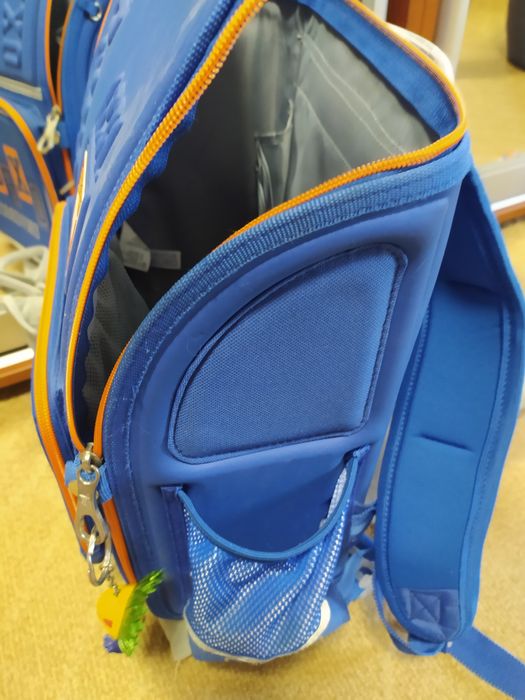 Рюкзак школьный каркасный Yes