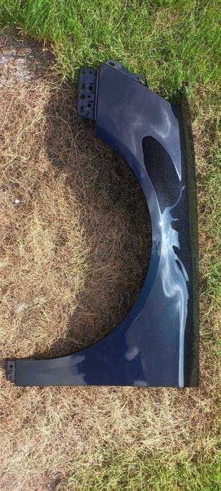 Błotnik Passat b6 LC9X