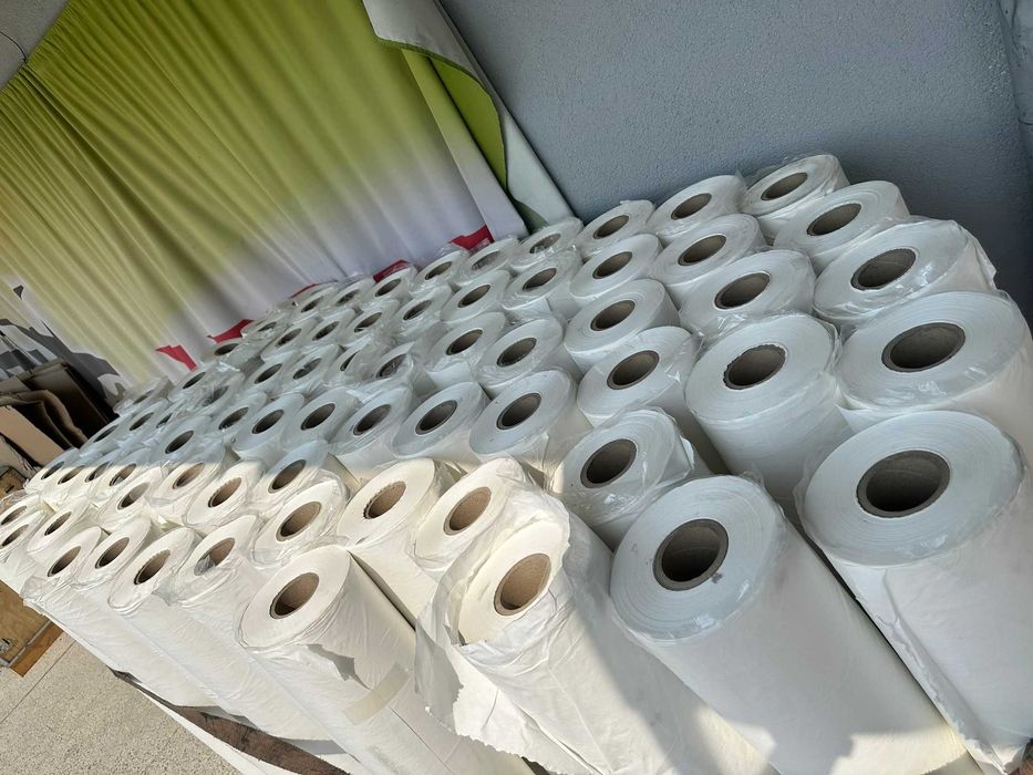 Podkład w rolkach - włóknina, papier, podkład medyczny Papier w roli
