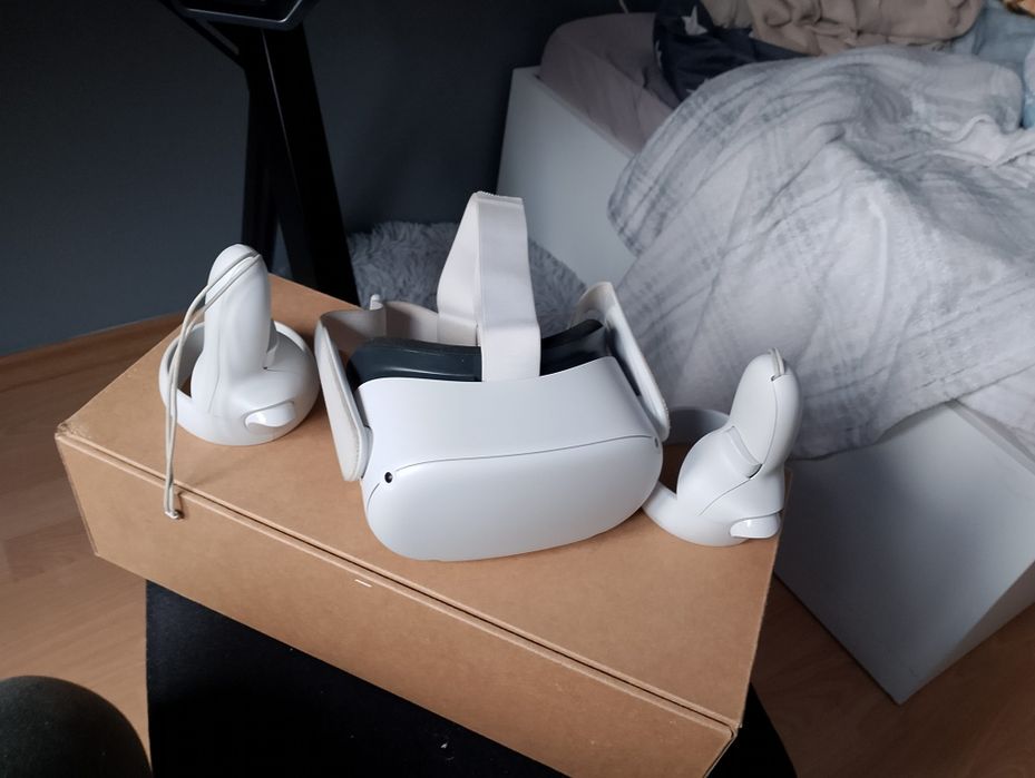 Sprzedam Oculus quest 2