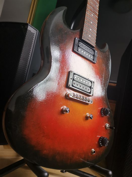 "Gibson" Custom - na bazie Epiphone G310