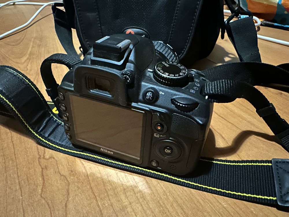 Продам фотоаппарат Nikon D3100+ maruni+чехол+зарядное