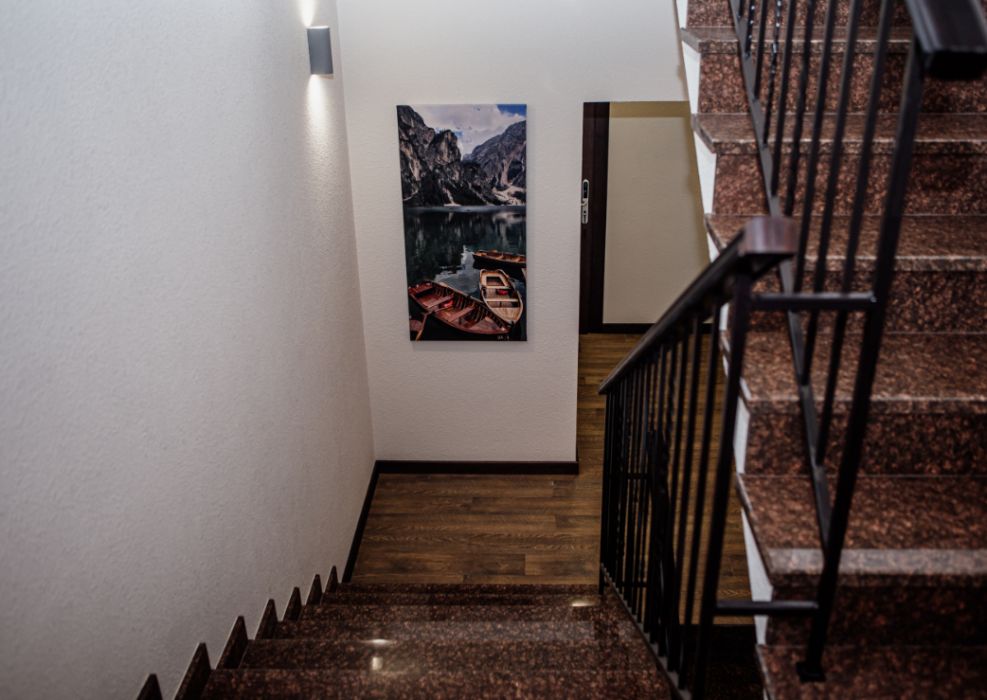 Популярный Хостел! Общежитие Койко-место Киев Академгородок Шулявска-1-555.biz.ua