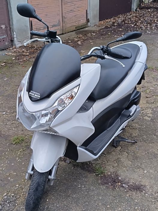 HONDA  PCX 125 . 2011rok