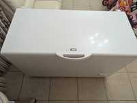 морозильна камера Zanussi ZFC41400WA