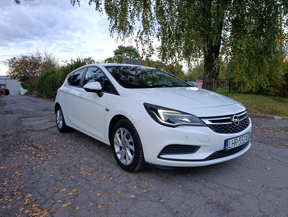 Opel Astra k 2016 nawigacja hak hatchback super stan