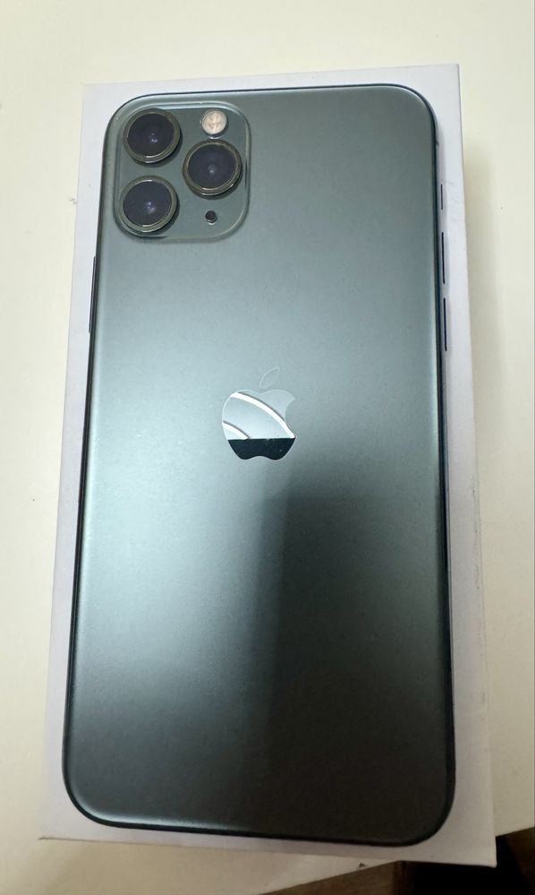 Iphone 11 pro 64Gb ciemna zieleń