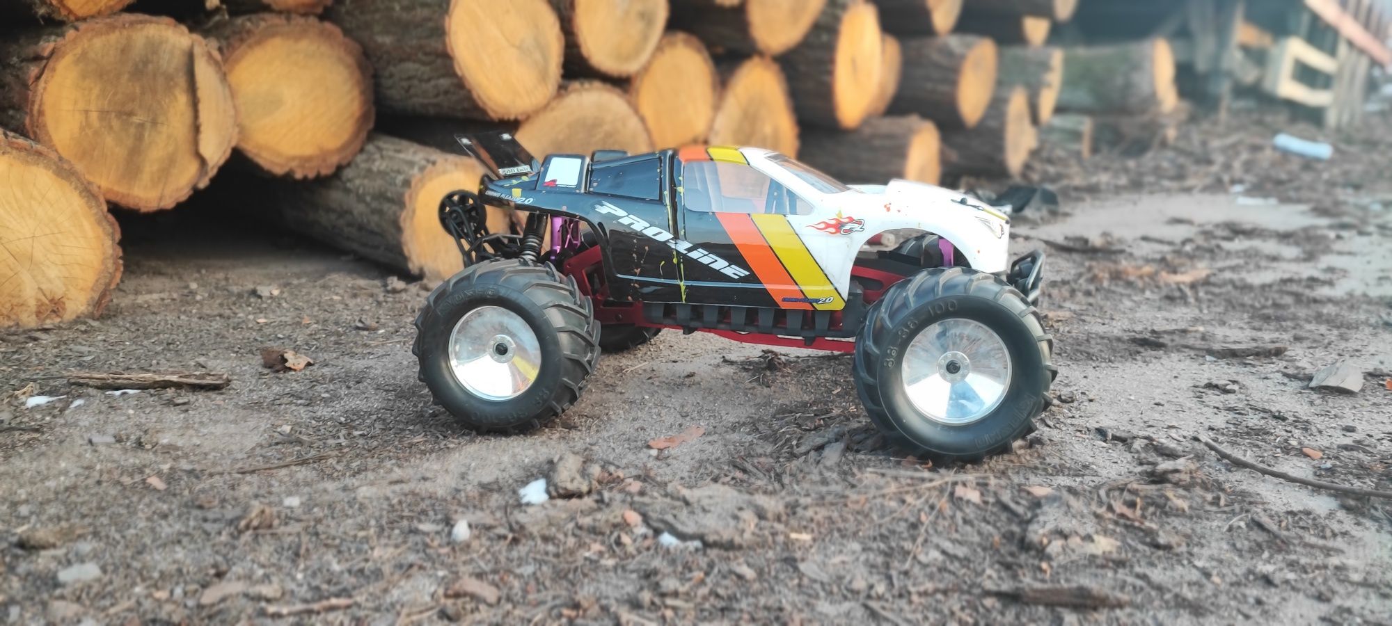 HPI Savage flux xl mt , truggy 1:8 rc