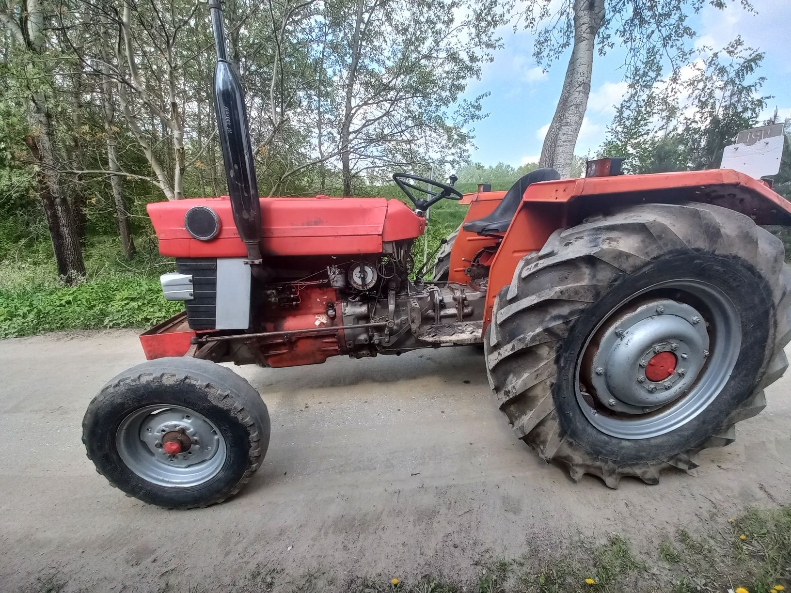 Ciągnik Traktor massey ferguson ursus zetor Transport