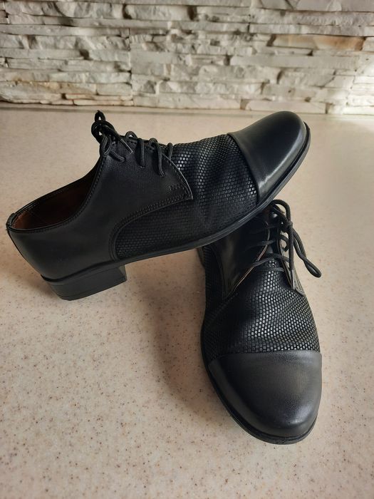 Pantofle chłopięce rozm 34