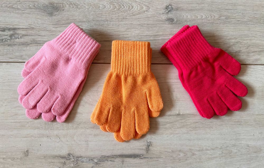 Рукавички дитячі від h&m від 2 до 14 років ціна за 1 шт