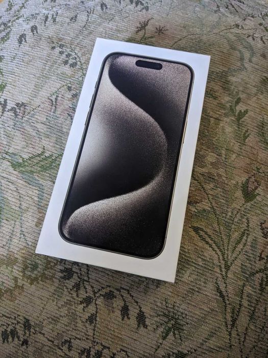 iPhone 15 pro 256 GB телефон айфон 15 про