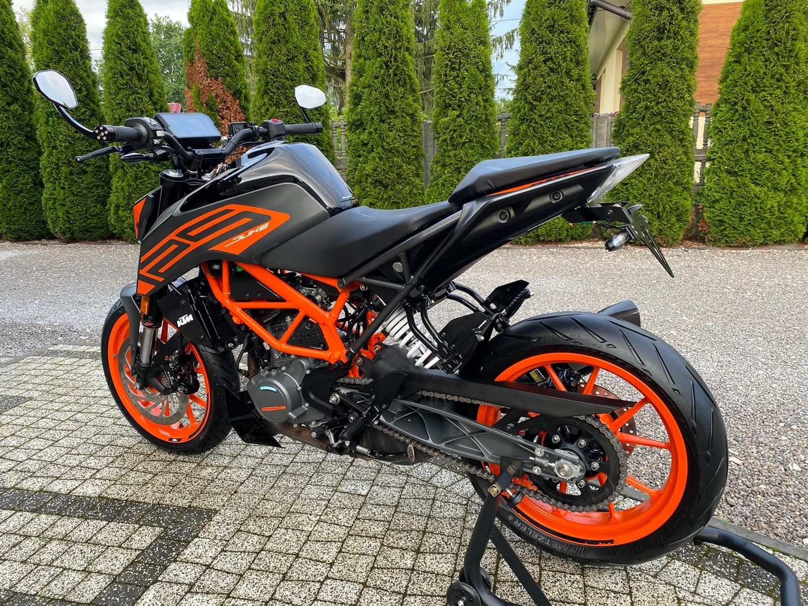 KTM Duke 125 ABS 2021r NOWY MODEL AKRAPOVIC 12.000km IDEALNY kat.b a1