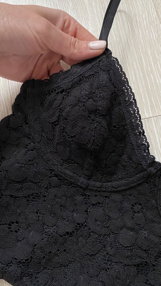 Чорний мереживний топ H&M 36 розмір