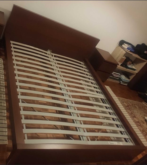 Cama de casal com colchão
