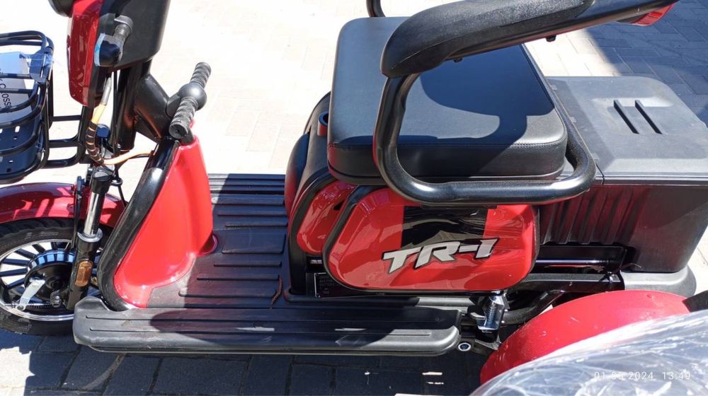 Электроскмокат,трицикл,электроскутер