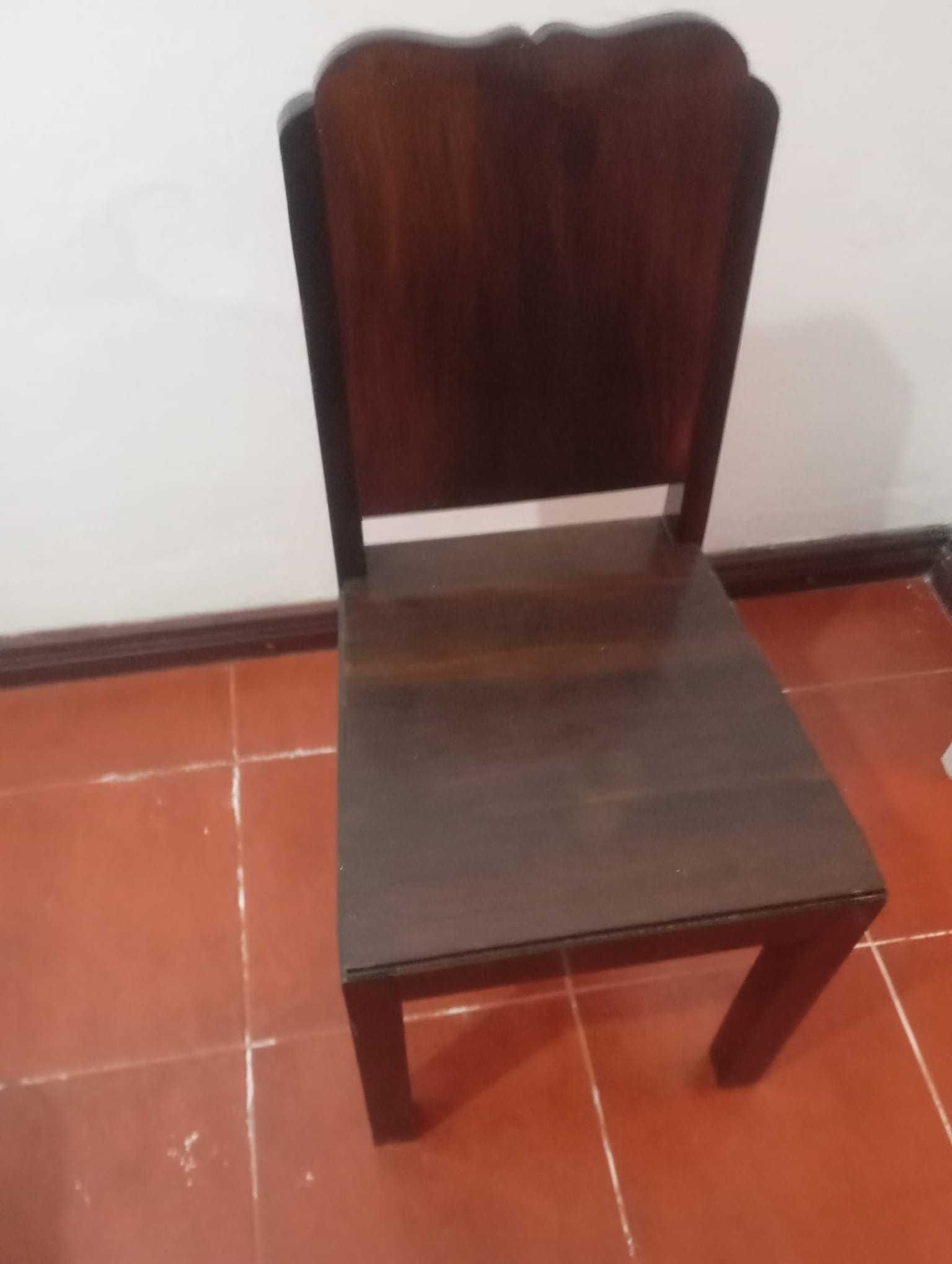 Quarto de cama antigo em madeira n.4
