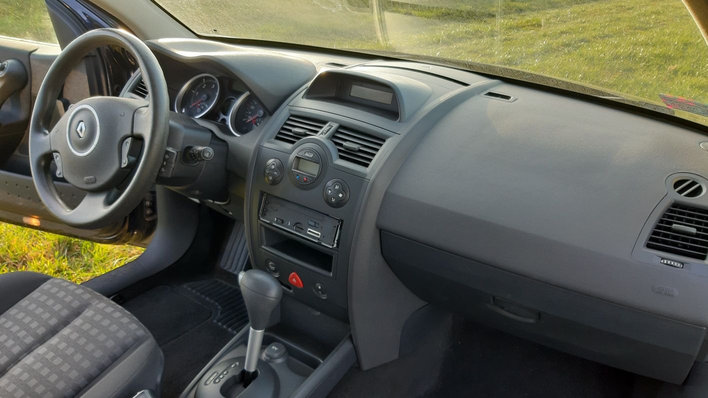 Renault Megane II 1.9 Automat - Uszkodzony