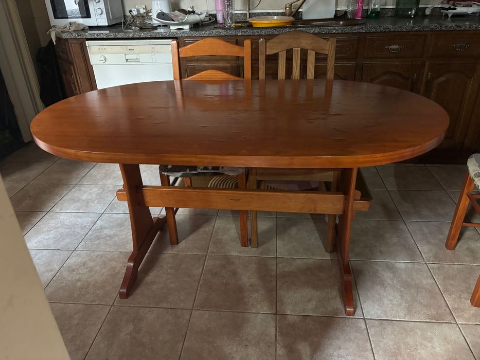 Mesa de jantar ou para cozinha