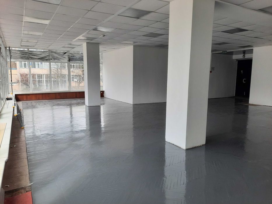 Здається в довгострокову оренду нежитлове приміщення