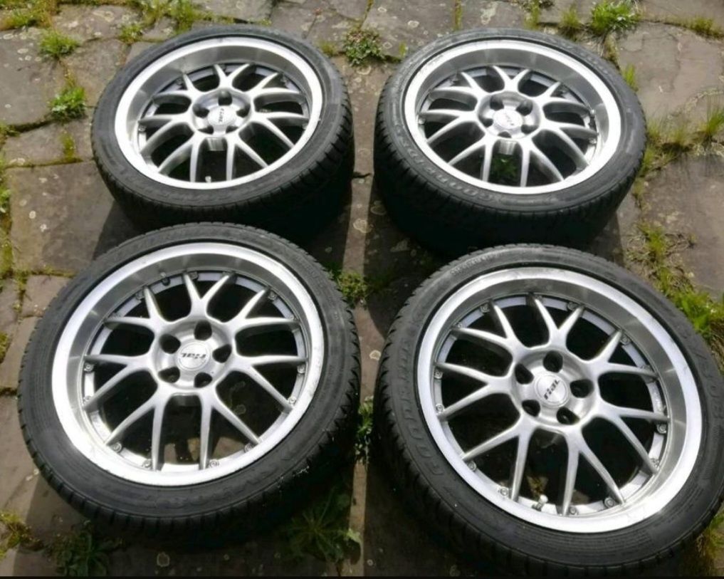 Komplet 4alufelgi Rial Nogaro z oponami 235/40Z R18,5x112, ET35