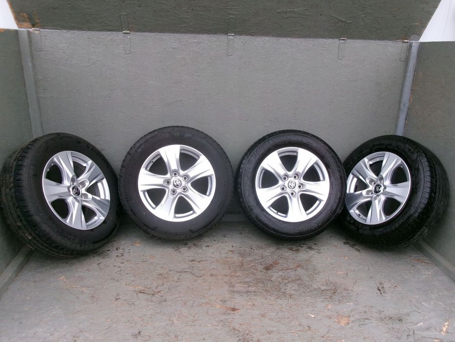 Toyota Rav4 V gen Alu Felgi z Oponami Koła 225/65/R17 Lato Letnie