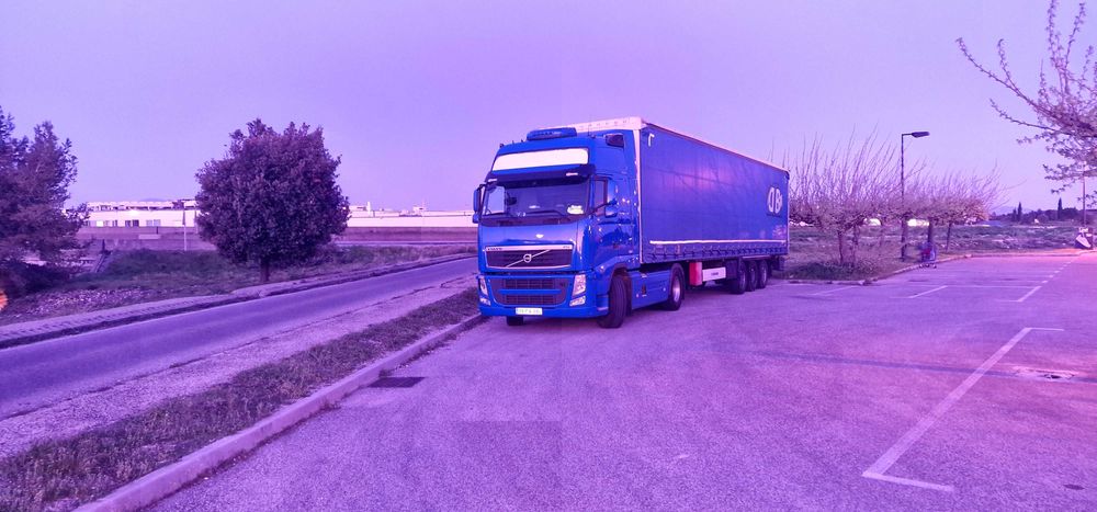 Volvo fh13 420. 2010