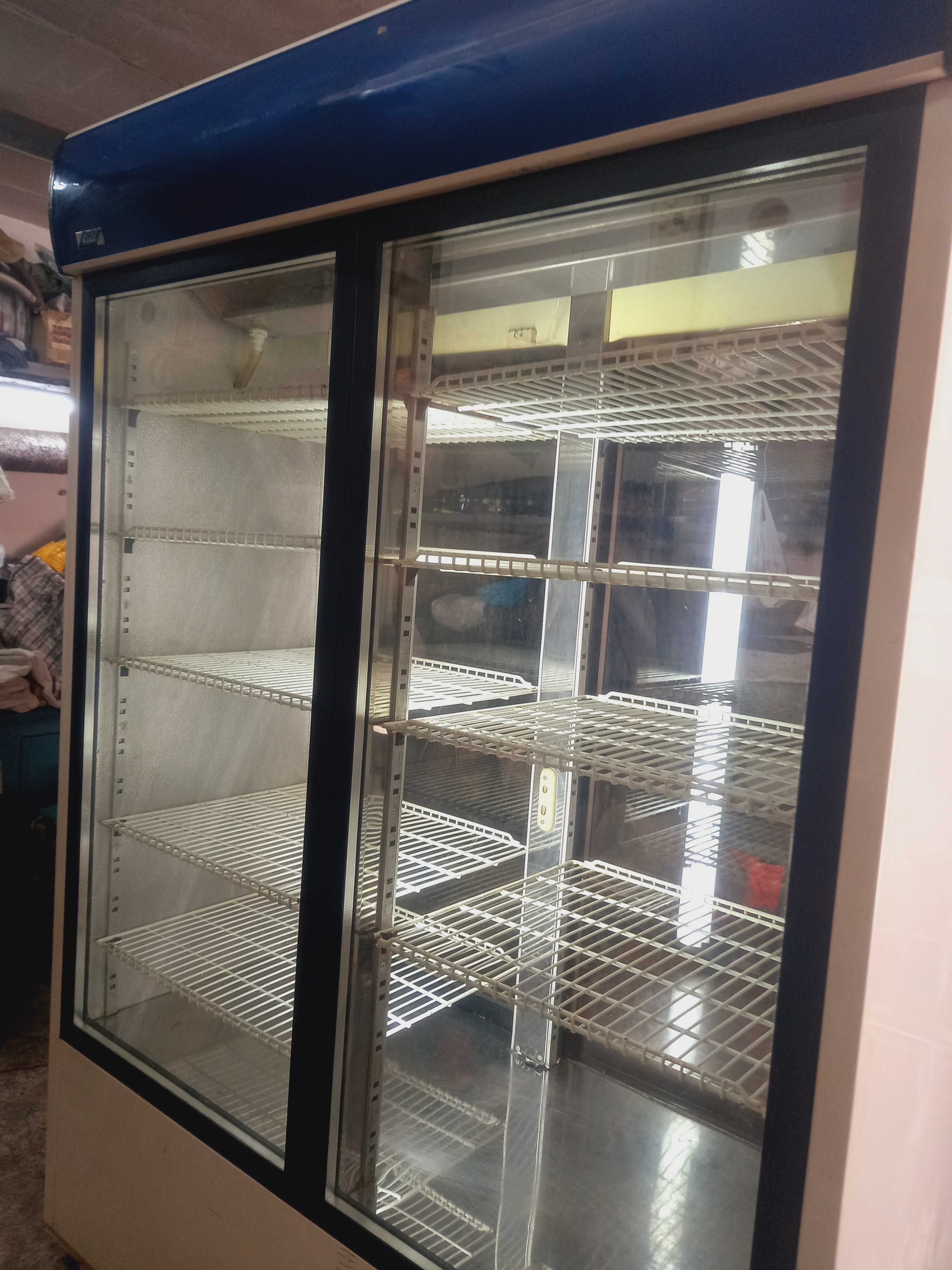 Витрина шкаф холодильник "Cold" (Колд) Польша, ПАНОРАМНЫЙ, 1400 литров